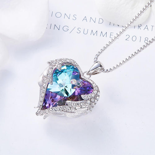 HEART AND WINGS NECKLACE
